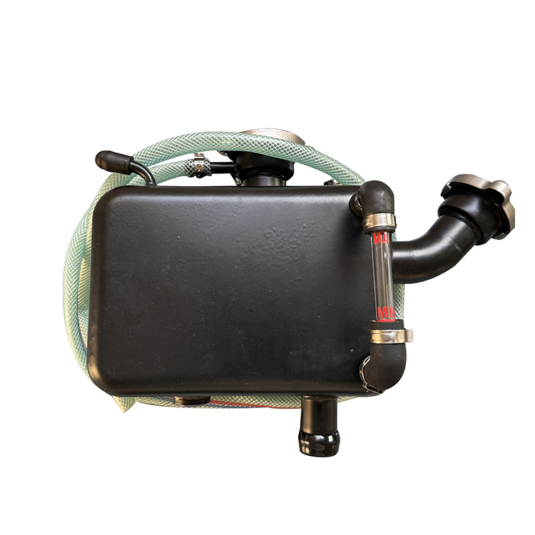2.6L不锈钢水箱加水口